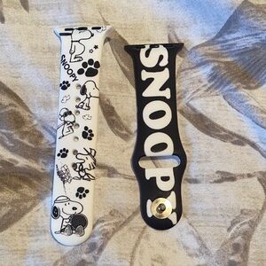 Snoopy , peanuts apple band - Black and White